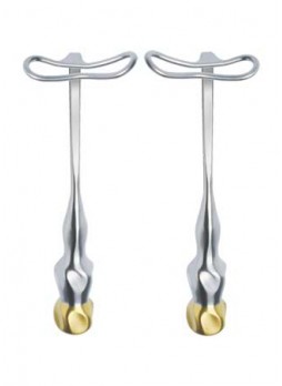 Retractors